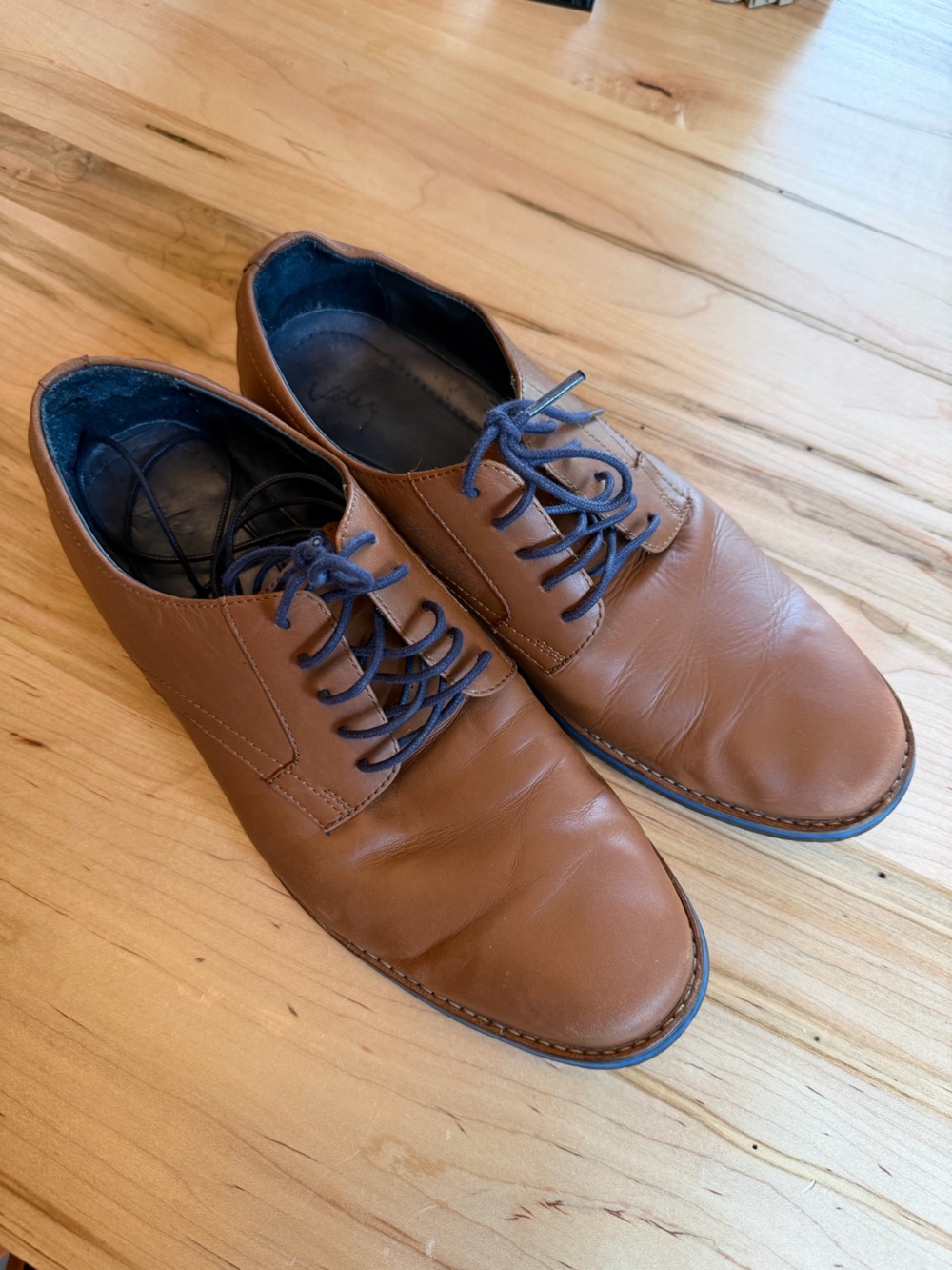 Brown Leather Men's Dress Shoes with Navy Laces